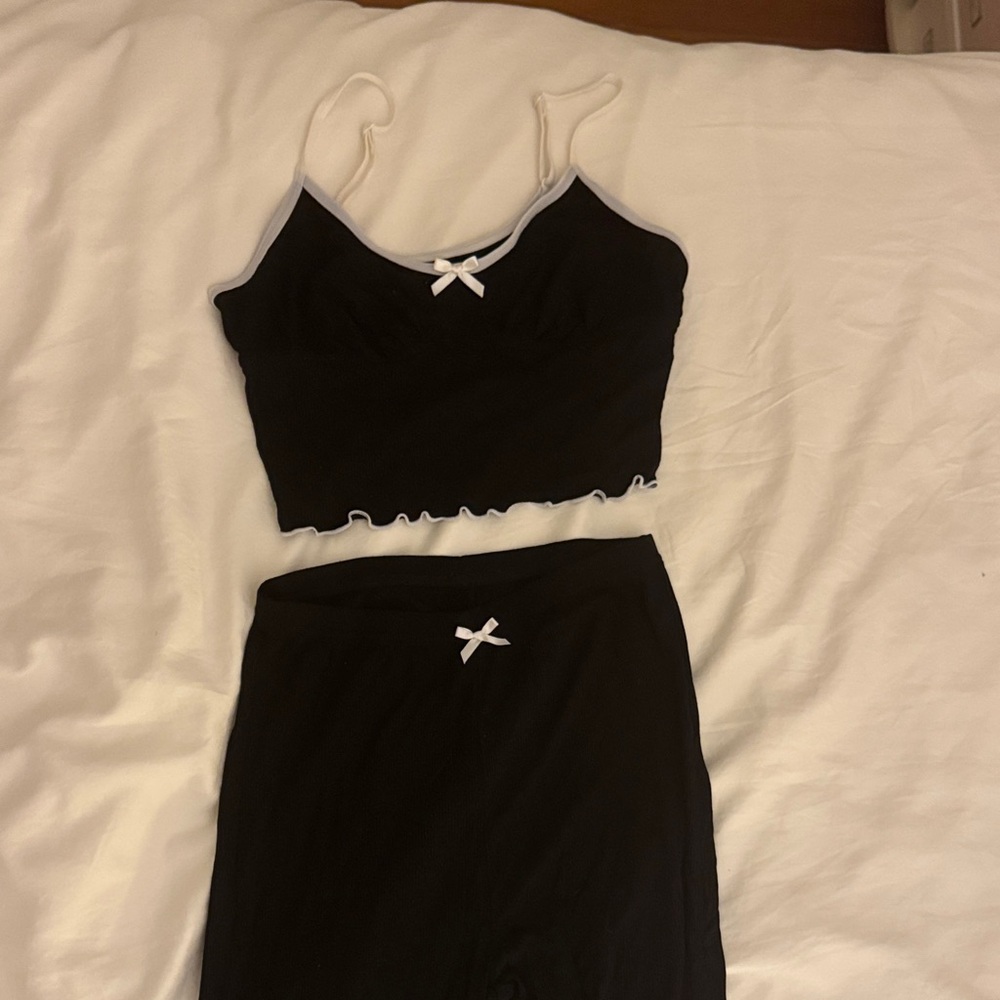 Black Crop Top and pants Set with White Trim